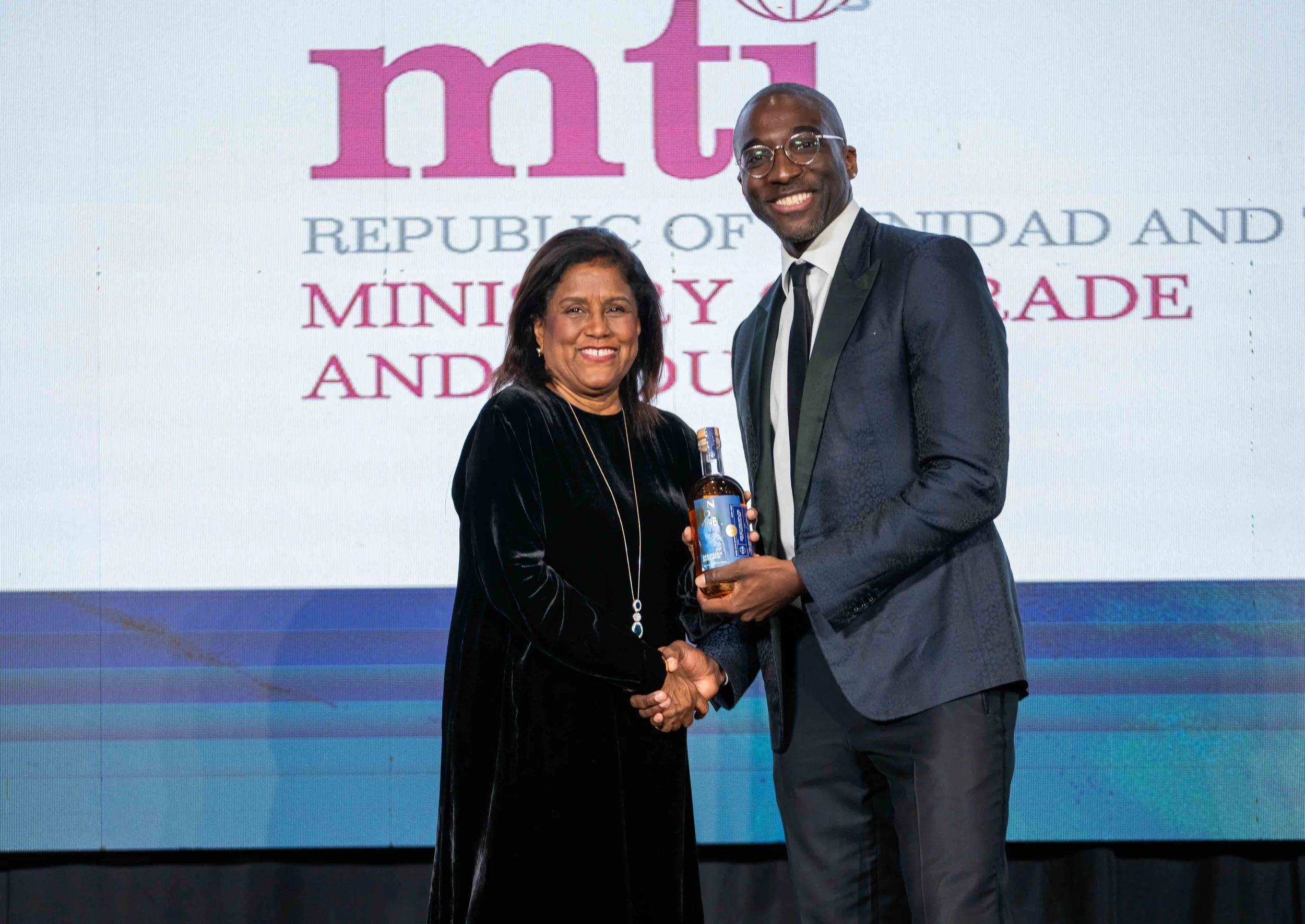  (L-R) Minister of Trade and Industry the Honourable Paula Gopee-Scoon and Marc Farrell, Founder and CEO of Ten to One Rum, at the TTMA President’s Dinner and Awards 2023 at the Hyatt Regency on 14 November 2023. 