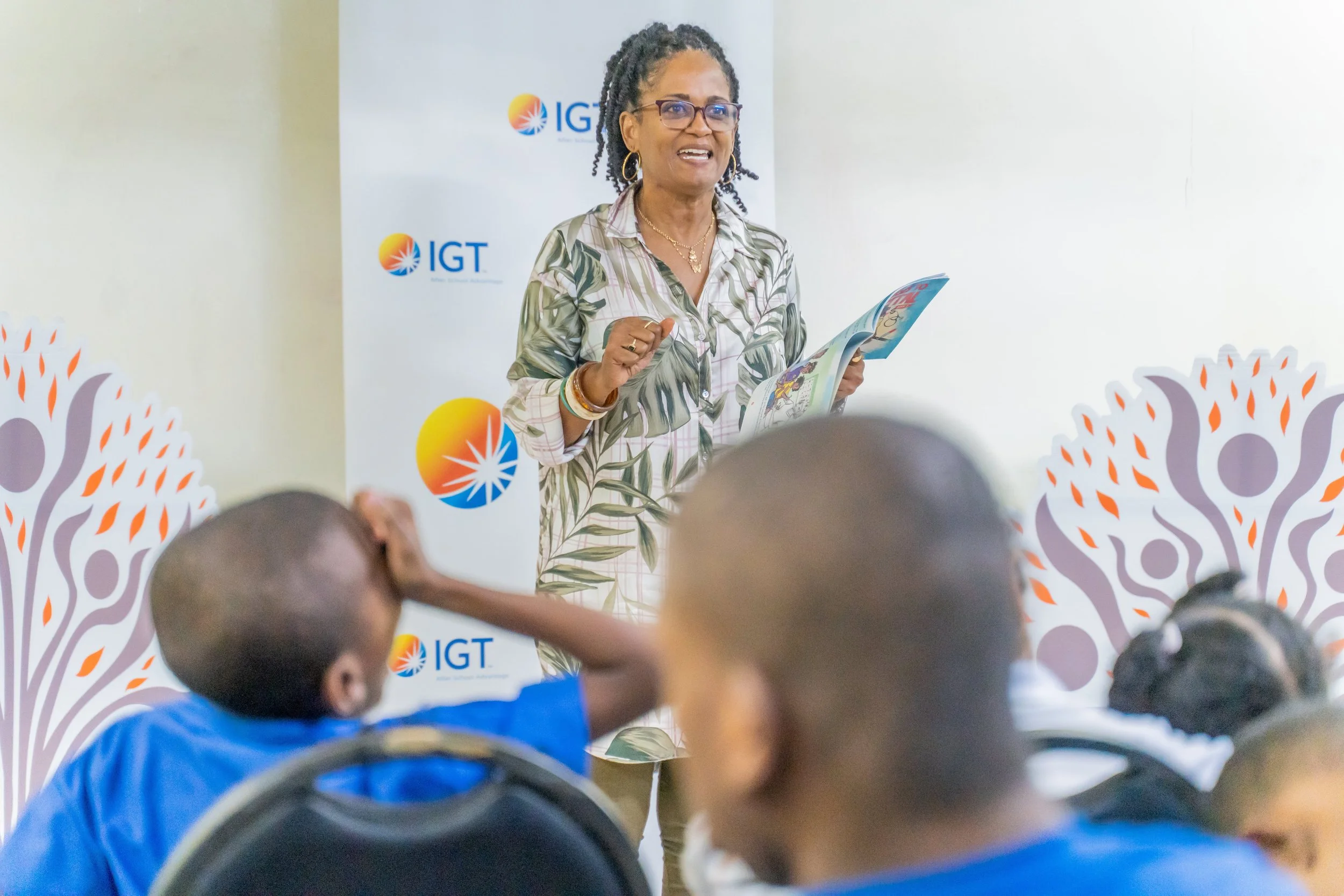  Chevaughn Joseph, Founder of the Just Because Foundation, reads her book ‘Anansi Goes to Hospital’ at Immortelle Children’s Centre for Special Education on the 27th January. 