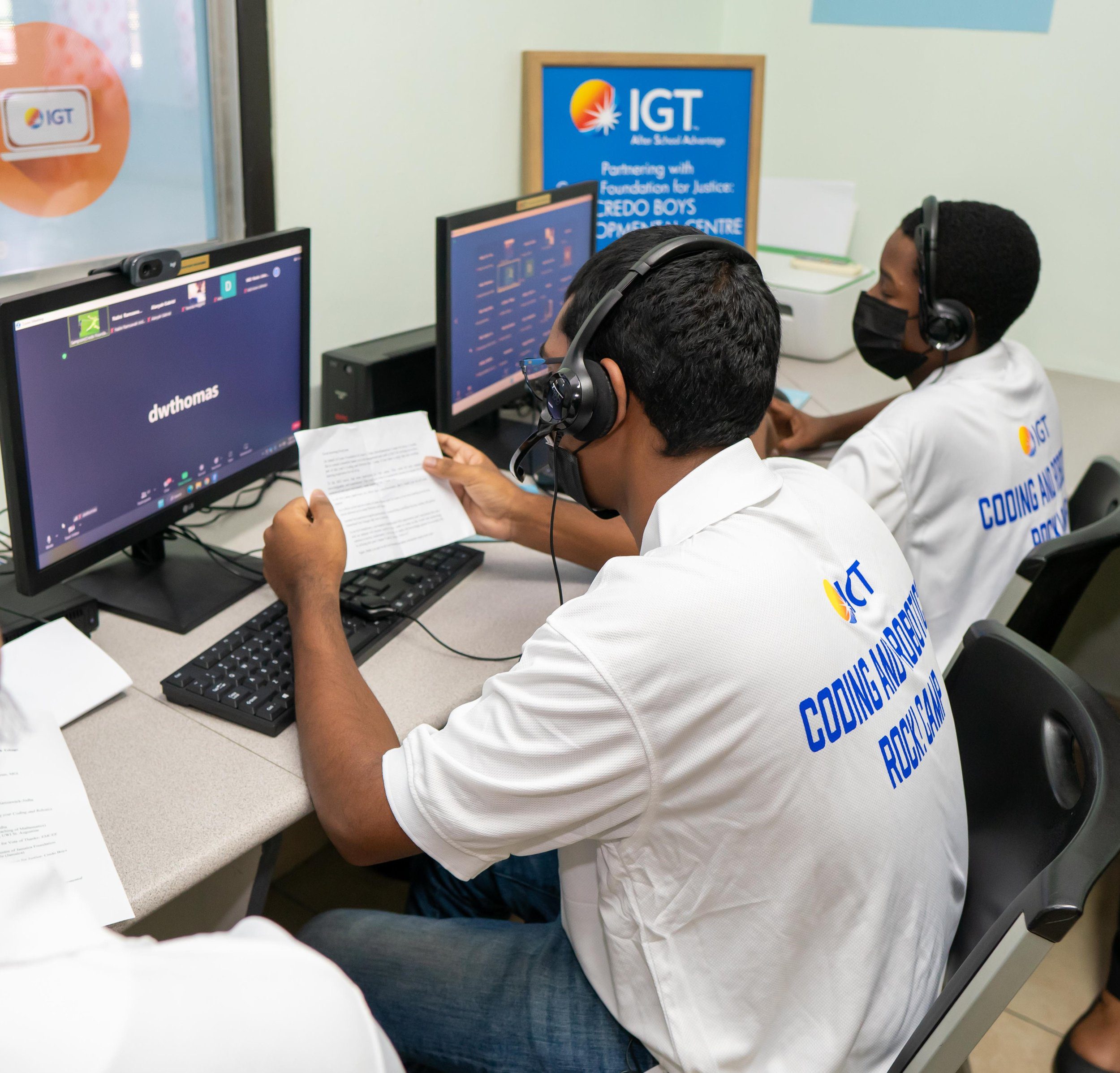 That’s a wrap! A student delivers his vote of thanks to IGT and Mona GeoInformatics Institute (MGI), UWI Mona Campus to mark the end of the third virtual IGT Coding and Robotics Rock! Camp on 28 July.