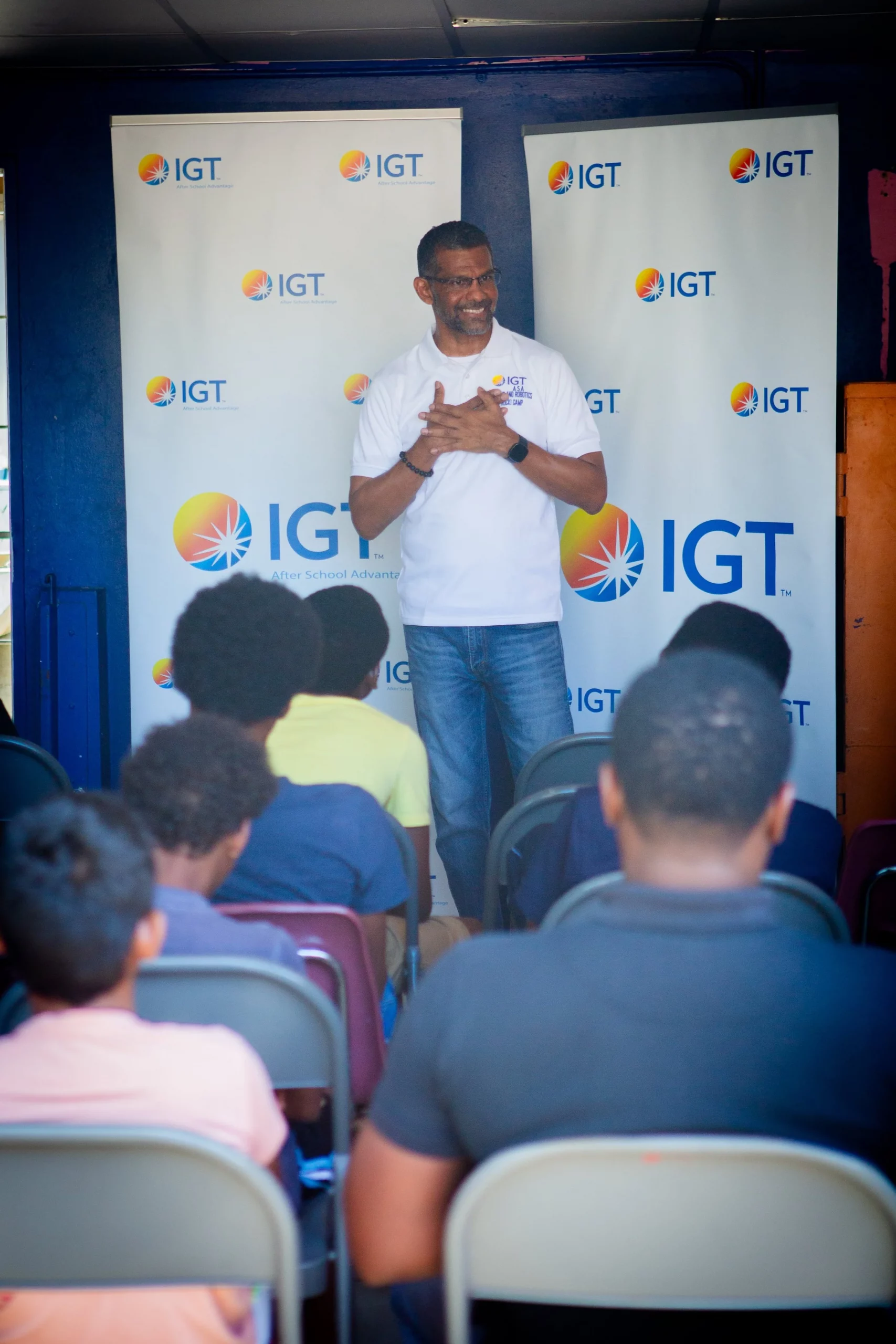 Desmond Sydney, IGT Retail Manager, talks to the young men at Rainbow Rescue Home about their future career paths during IGT’s Mentorship Morning on Saturday 4 November, 2023.