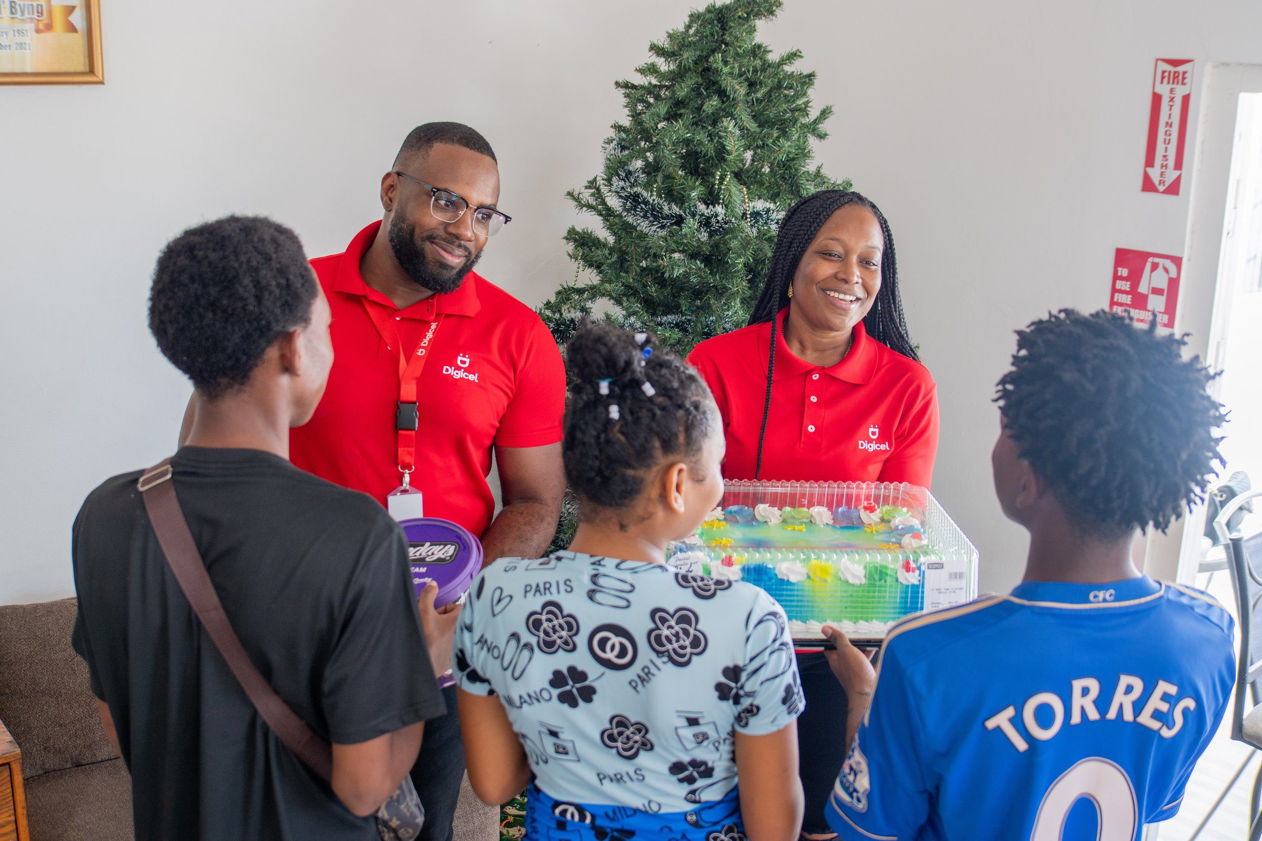 Members of Digicel’s Internal Audit Team brought gifts, cake and Christmas cheer to Raffa House Children’s Home on December 19, 2023.